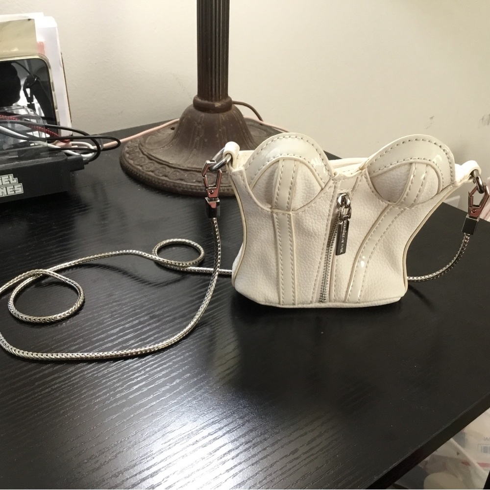 (67) White Corset-Style Crossbody Bag NEW